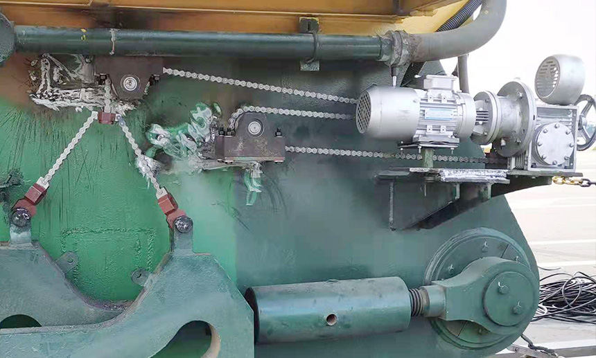 Port Crane Hook Lifting